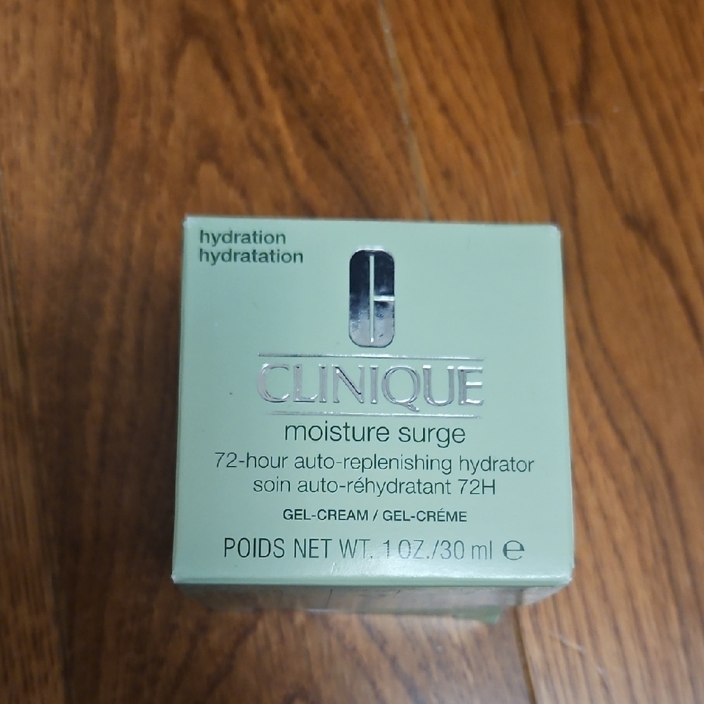 Clinique Moisture Surge Hydrator 30 ml